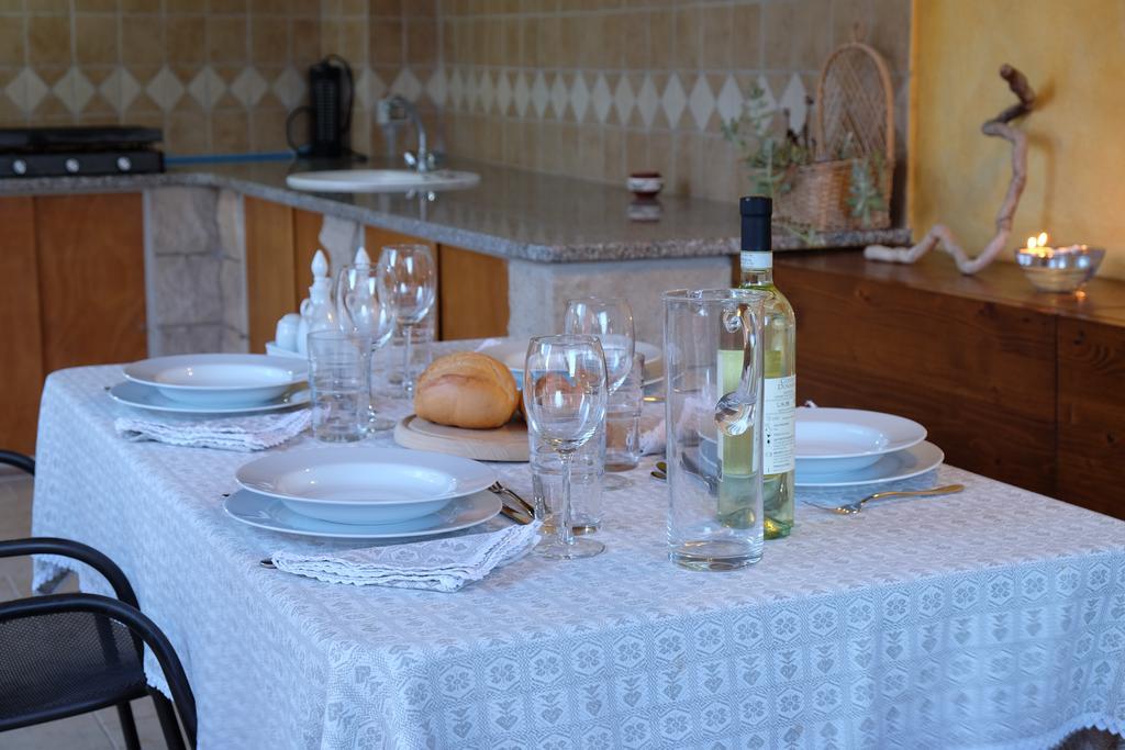 Case Vacanza Villa Doria Valledoria  Extérieur photo