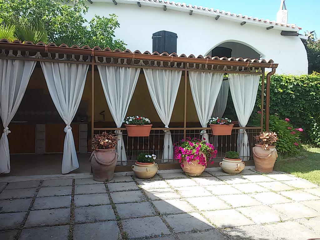 Case Vacanza Villa Doria Valledoria  Extérieur photo