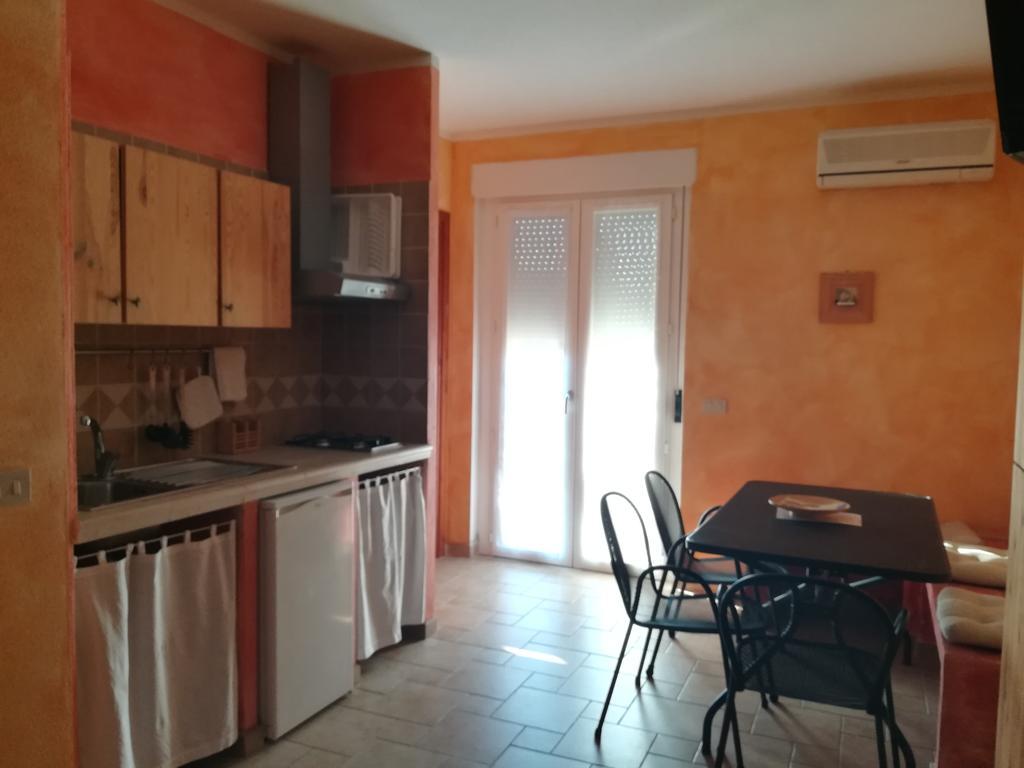 Case Vacanza Villa Doria Valledoria  Extérieur photo